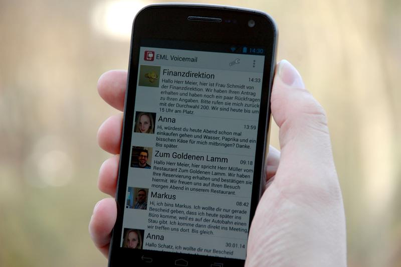 All voicemails at a glance: the EML Voicemail App.