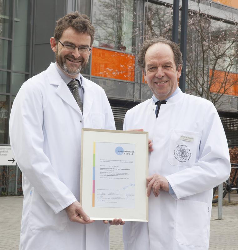 (v.l.) Prof. Dr. Helmut Hummler, Prof. Dr. Klaus-Michael Debatin