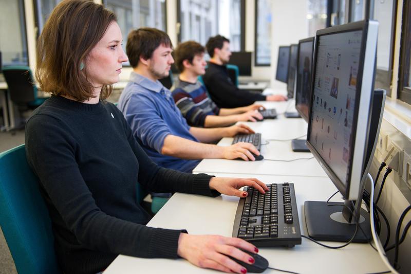 Saarbrücker Informatiker ermöglichen die statistische Auswertung von Nutzerdaten im Internet und schützen gleichzeitig die Privatsphäre des Einzelnen. 