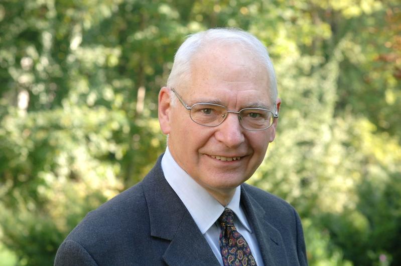Professor Jens Reich