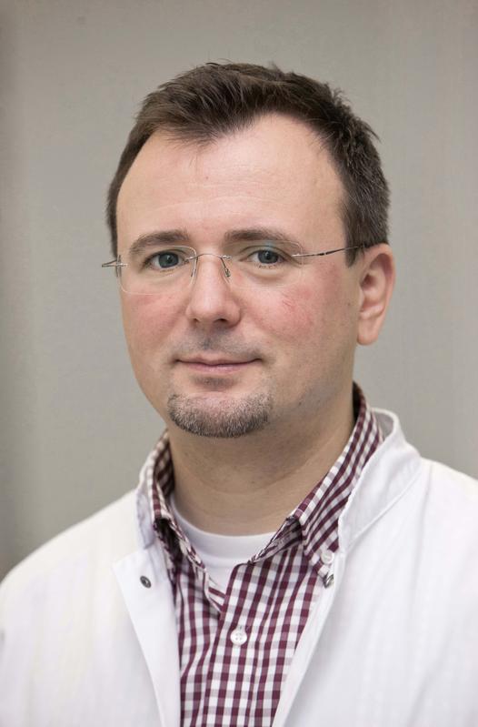 Dr. Carsten Hädrich
