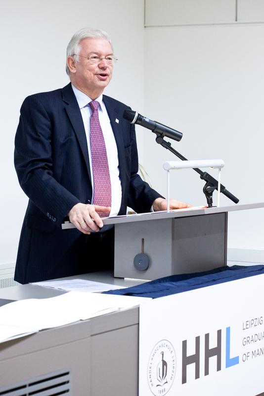 Roland Koch, Vorstandsvorsitzender der Bilfinger SE, während der 2. Leipzig Leadership Lecture an der HHL Leipzig Graduate School of Management am 31. März 2014. Foto: HHL.