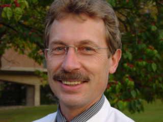 Prof. Dr. Reinhold Schmidt