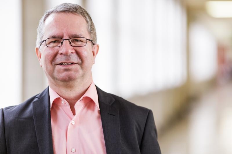 Prof. Thomas Hofsäss