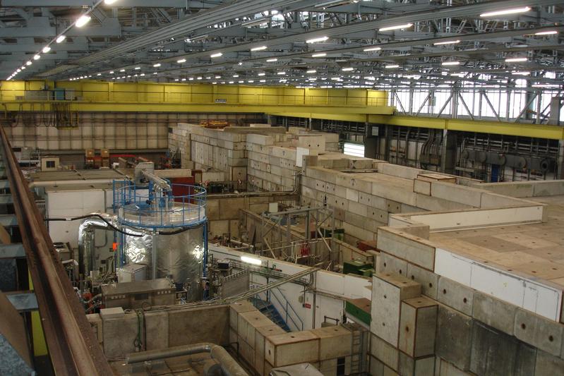 CLOUD-Kammer in der CERN East Hall