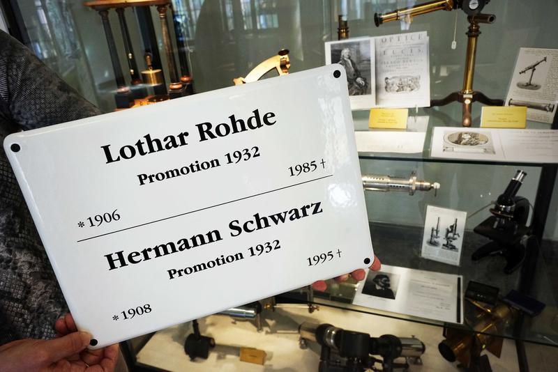 Die Gedenktafel für die Technikpioniere Rohde und Schwarz wird am 22. Mai enthüllt.