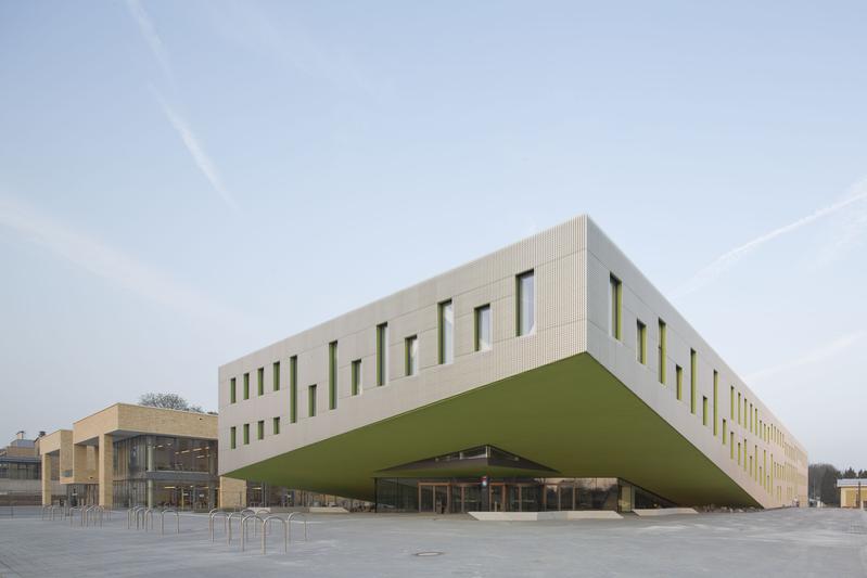 Außergewöhnliche Architektur: das neue Hörsaalgebäude der Osnabrücker Hochschulen