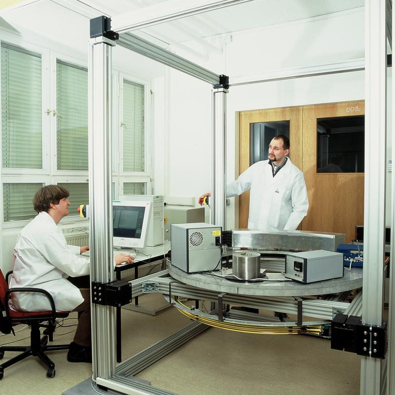 Hochauflösende Gammatomographie - die Anlage im Institut für Sicherheitsforschung