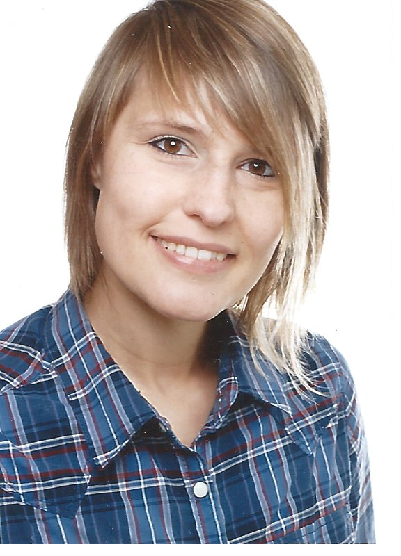 Anna Schmidt, die am Lehrstuhl von Professor Dietrich Klakow an einem Sprachdialogsystem für Fluglotsen forschte, hat ein „Google Anita Borg Memorial Scholarship“ erhalten.