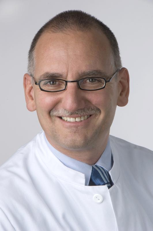 Professor Dr. Felix Herth, Chefarzt der Abteilung Pneumologie und Beatmungsmedizin der Thoraxklinik am Universitätsklinikum Heidelberg.