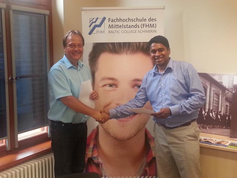 Prof. Dr. habil. Torsten Fischer und Dr. Krishna Nagarajan