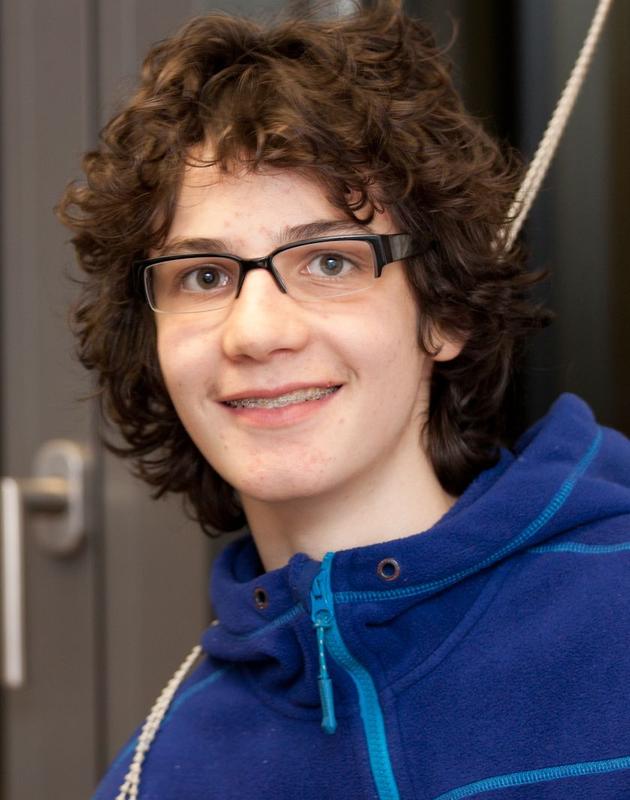 Felix Bauckholt (Freiburg), der deutsche Goldmedaillengewinner der Informatikolympiade 2014. Er hatte zuvor zwei Schülercamps des Hasso-Plattner-Instituts besucht.