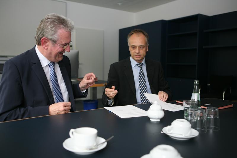 Univ.-Prof. Dr. Adriaan Dorresteijn (Justus-Liebig-Universität Gießen) (li.), und Univ.-Prof. Dr. Heiko Strüder (Deutsche Sporthochschule Köln)