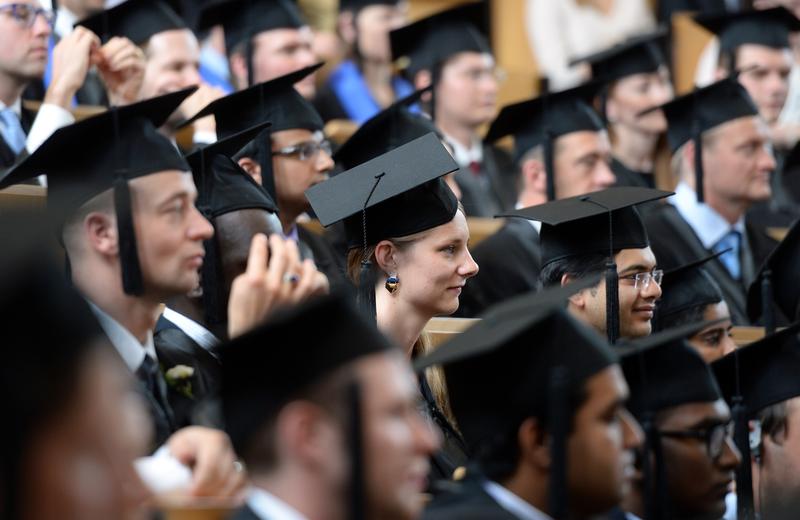 Graduates of HHL Leipzig Graduate School of Management. Source: HHL