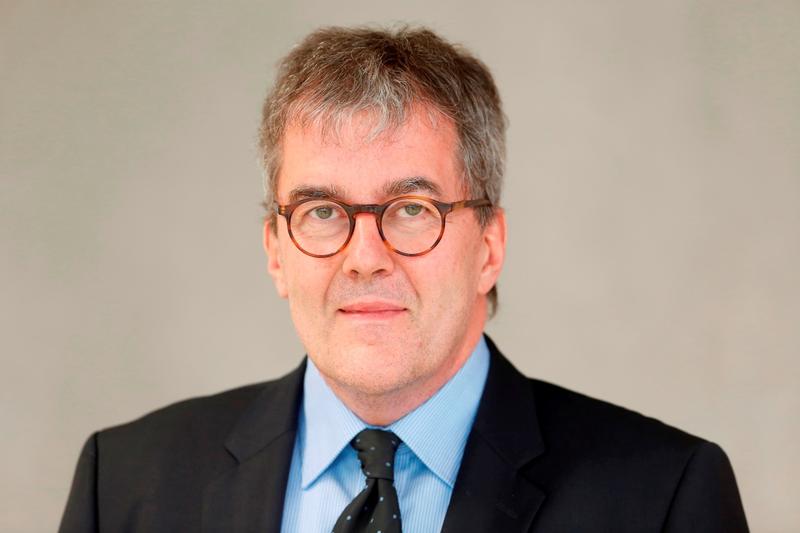 Prof. Thomas Busse, Direktor des Zentrums für Gesundheitswirtschaft und -recht, führte gemeinsam mit dem Expertenkreis „OP-Effizienz“ im 1. Halbjahr 2014 eine Befragung zu „Anreizsystemen im OP“ durch