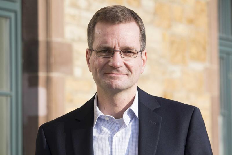 Prof. Dr. Stephan Maykus von der Hochschule Osnabrück
