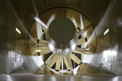 Wind tunnel