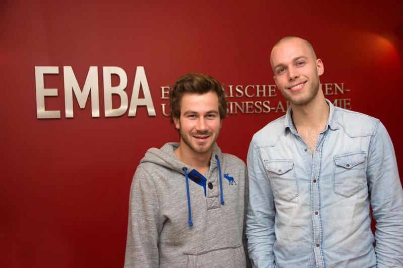 Die beiden EMBA Studenten und MediaLab Mitglieder Florian Greiner (links) und Marius Krösche.