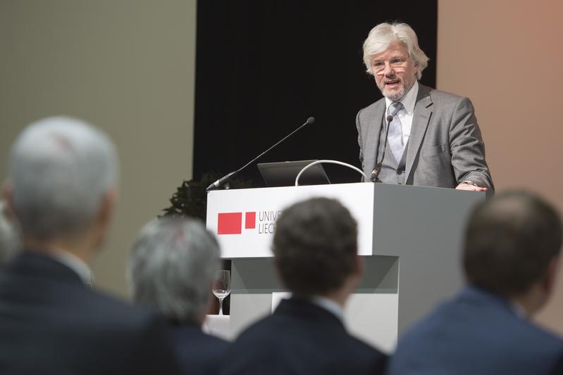 Festredner Stv. CEO Robert Priester von der EBF European Banking Federation