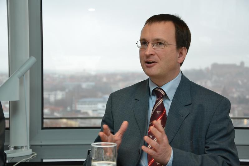 Prof. Dr. Bernhard Strobl
