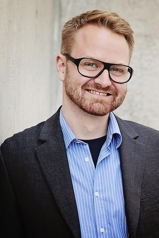 Dr. Alexander Kühne 