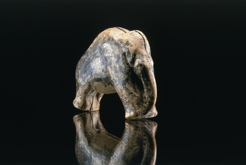 Das Mammut vom Vogelherd (gefunden 2006): Nach neuen Erkenntnissen dezimierten Jäger vor 30.000 Jahren die Population der Pflanzenfresser.