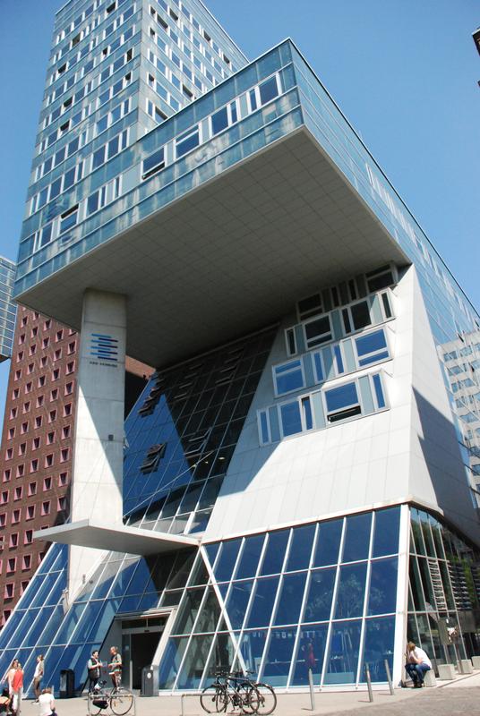 Blaues Haus, Hauptsitz der HAW Hamburg am Berliner Tor 5