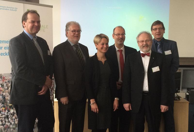 Sozialministerin Birgit Hesse heute bei der Einweihung des Neubrandenburger NAKO-Studienzentrums.