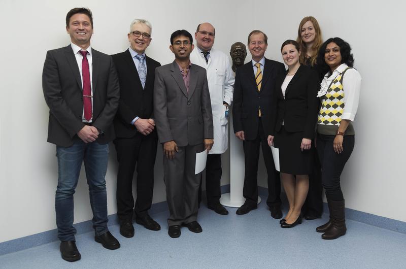 Niels Decher; Dekan Helmut Schäfer; Shasi Chillappagari; Bernhard Schieffer; Stiftungspräsident Friedrich Bohl; Sarah Katharina Fehling; Silvia Bicker; Aparna Renigunta