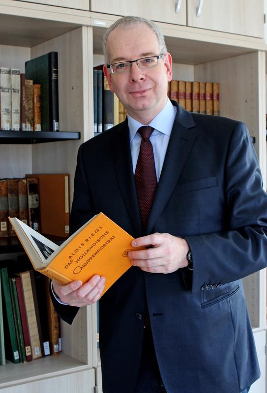 Professor Eckhard Leuschner, Kunsthistoriker an der Uni Würzburg.