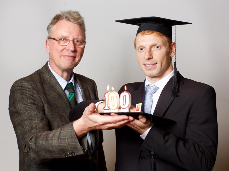 100. Promotion am HPI: Maxim Schnjakin (36) und HPI-Direktor Prof. Dr. Christoph Meinel