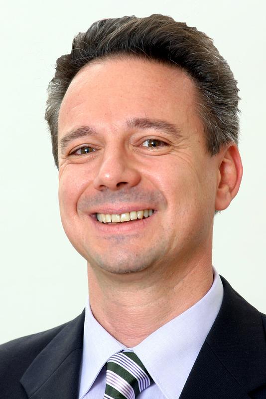 Dr. jur. Francesco De Meo, Geschäftsführer und Konzernarbeitsdirektor der HELIOS Kliniken GmbH