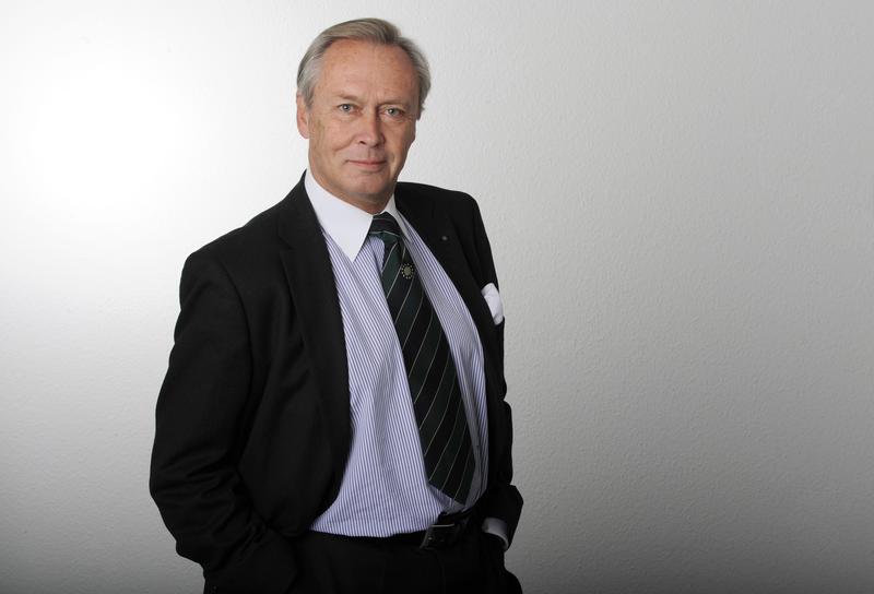 Professor Torsten Stein
