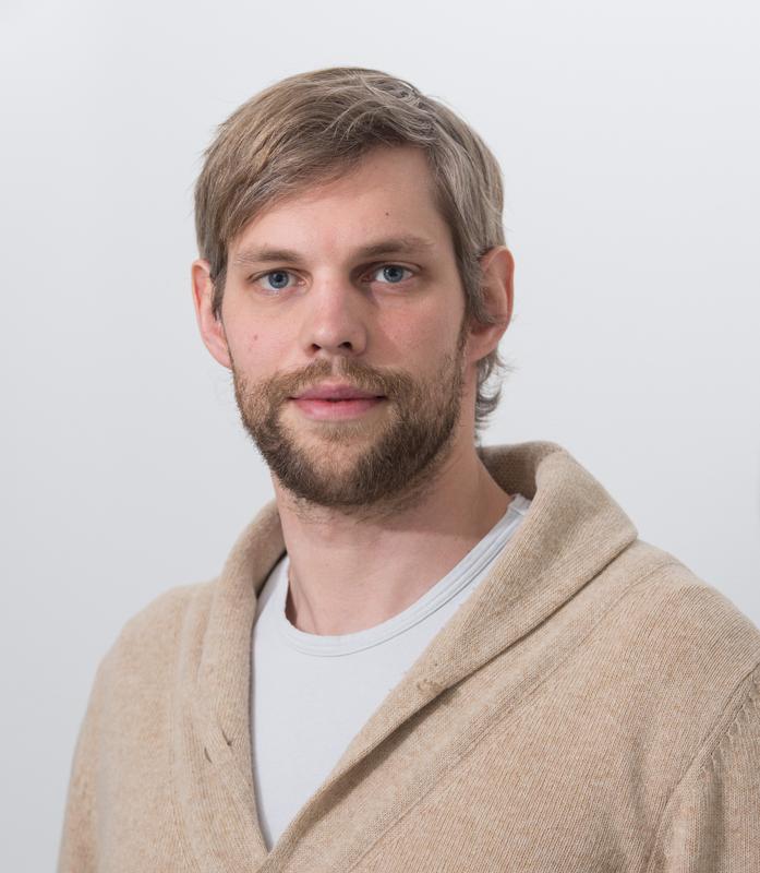 Simon Olberding is currently studying at the Saarbrücken Graduate School of Computer Science.