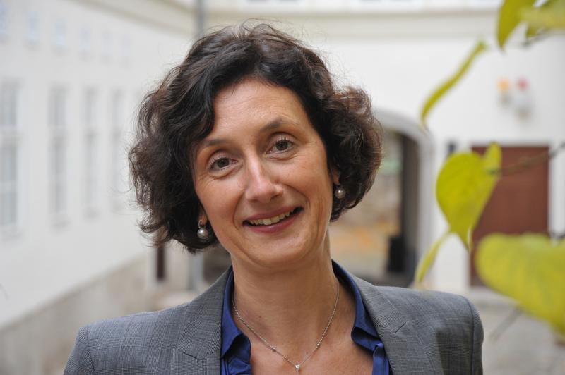 Prof. Dr. Iris Winkler, Vizepräsidentin für Studium und Lehre der Jenaer Universität.