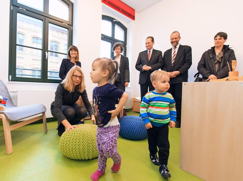 Einweihung der neuen Kita UNiKAT.