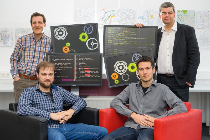 Simplifying parallel programming (from left to right): Professor Sebastian Hack, Kevin Streit, Clemens Hammacher and Professor Andreas Zeller. 