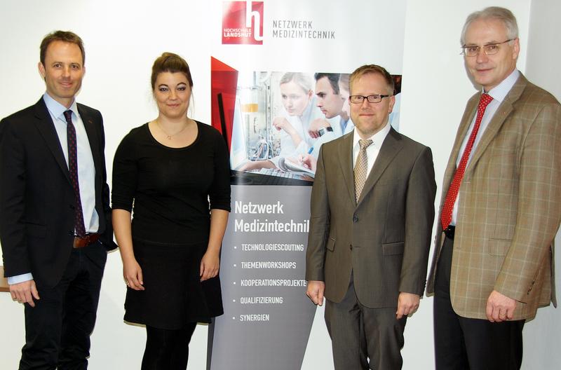 Eine positive Bilanz des Netzwerks Medizintechnik zogen (v.r.): Hochschulpräsident Prof. Dr. Karl Stoffel, Vizepräsident Prof. Dr. Holger Timinger, Caroline Eberl, Marc Bicker (Leiter ITZ)
