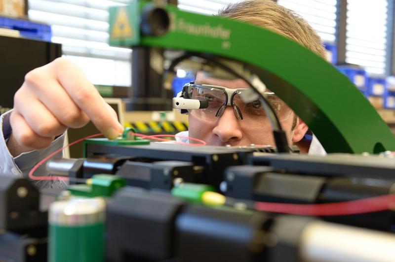 Smart Glasses sorgen für Durchblick in unterschiedlichsten Produktionsabläufen