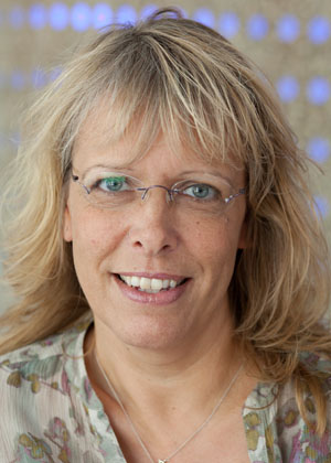Professorin Trese Leinders-Zufall