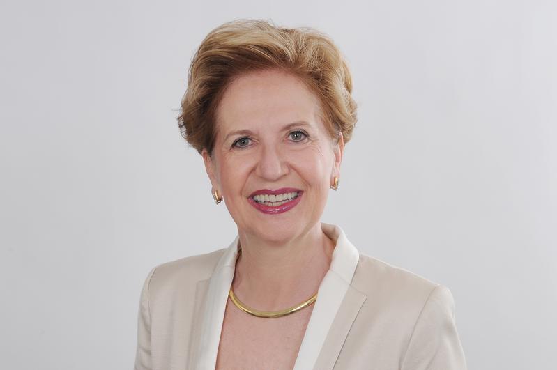 Prof. Dr. Dr. h.c. Andrea Schenker-Wicki