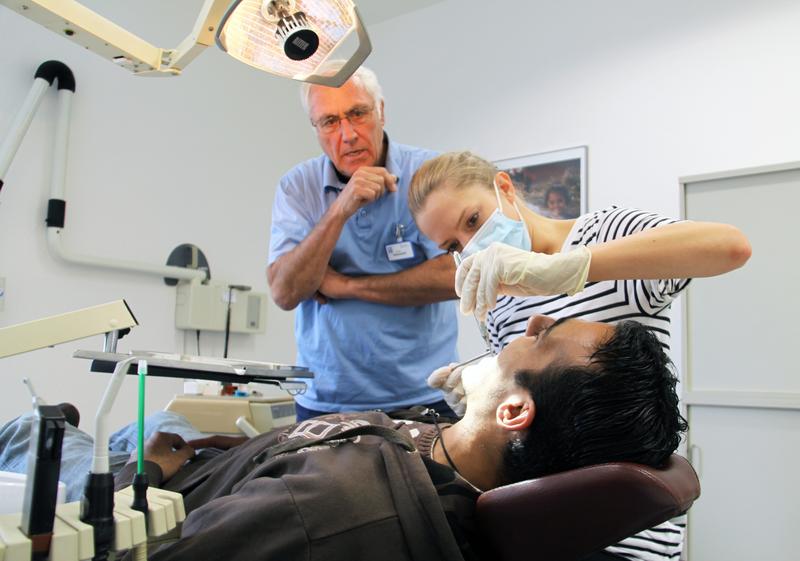 zahnmedizinische Behandlung in Luthers Waschsalon