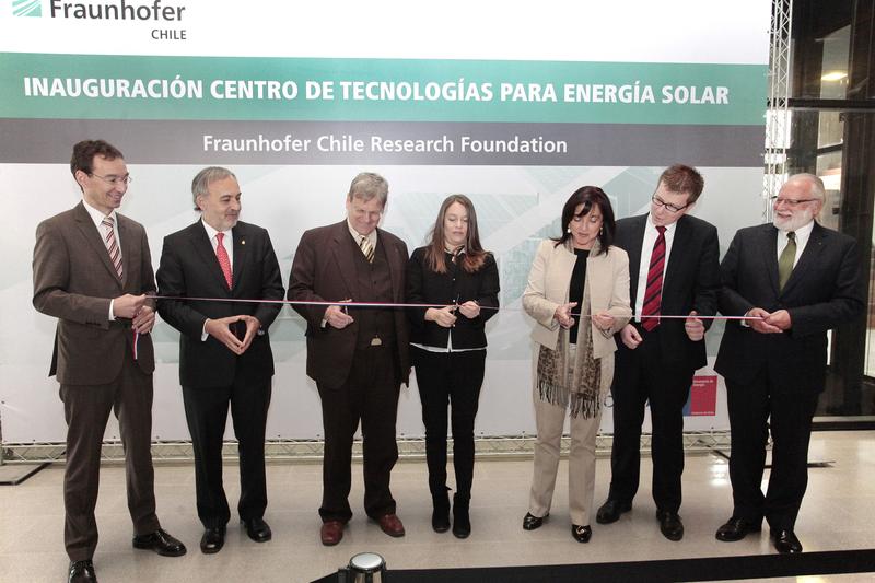 Die offizielle Einweihung des Fraunhofer Chile Research Center for Solar Energy Technologies (FCR-CSET) in Santiago de Chile.