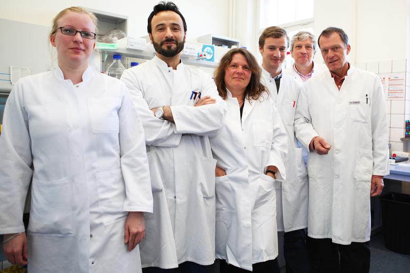 Einige der Mitglieder der Experimentellen Tumorforschung an der Medizinischen Fakultät der CAU.