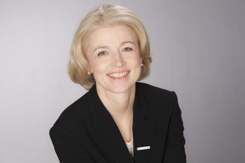 Prof. Annegret Kuhn, Preisträgerin des SKIN Pact Award 2015 in der Kategorie "Community Leadership"