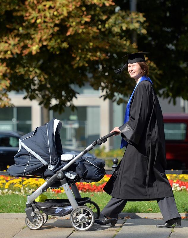 How to find the right balance between job, school, and family: part-time MBA graduate of HHL Leipzig Graduate School of Management. Photo: HHL