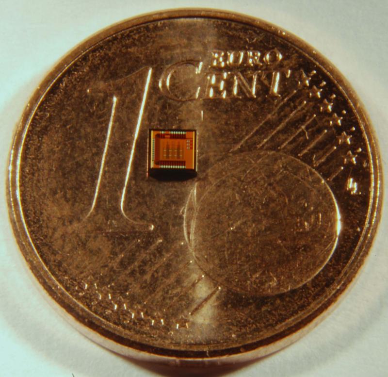 Kleiner als ein Stecknadelkopf: Intelligente Chips aus Ulm 
