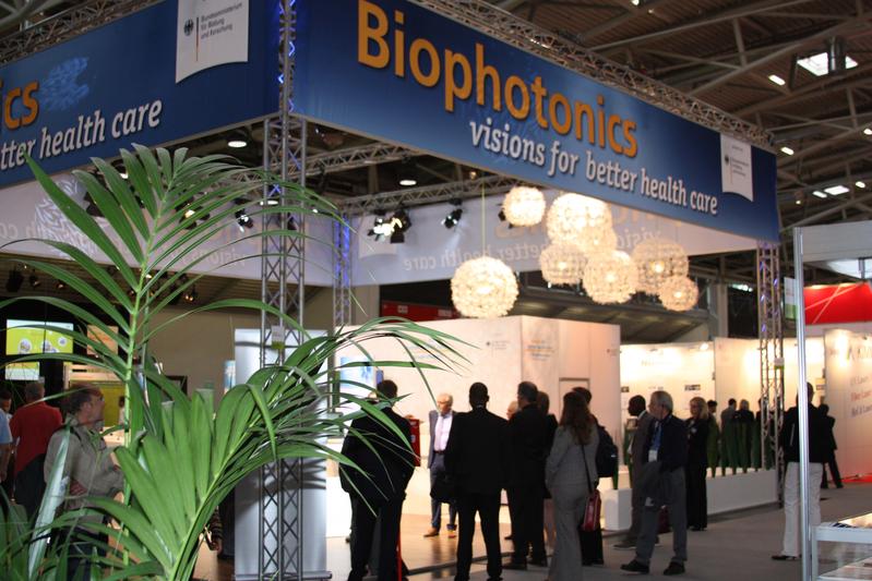 Ausstellung der BMBF-Förderprojekte zur Biophotonik  Halle B3 Stand 470
