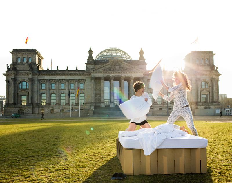 ...und vor dem Reichstag