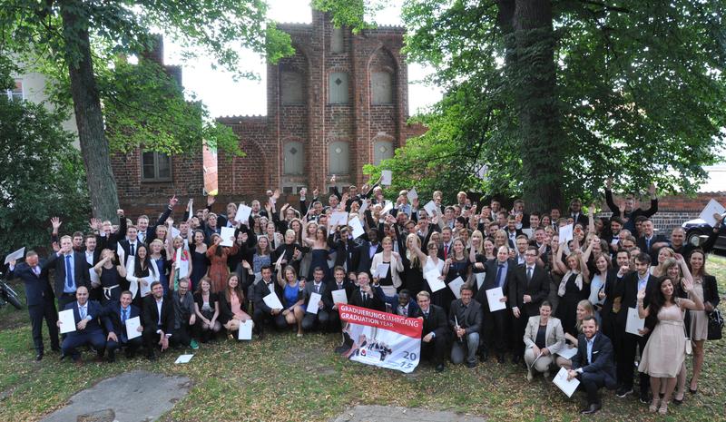 Absolventen/ Absolventinnen des Jahres 2015 der FH Lübeck